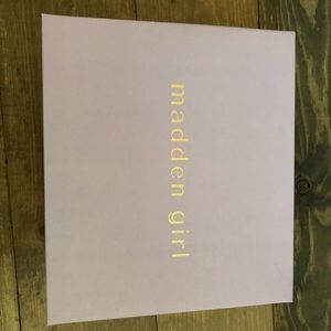 Steve Madden black suede heels